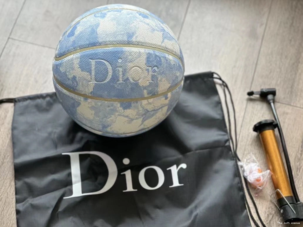 BASKETBALL DIOR 0723